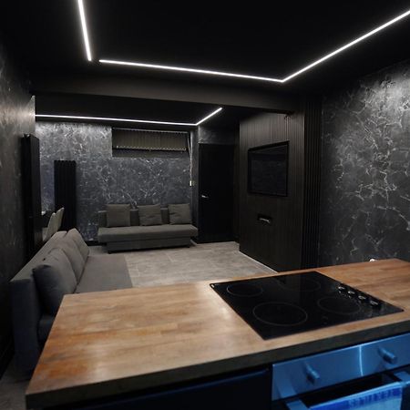 Nero Suite Sleeps Fourteen Manchester Exterior photo
